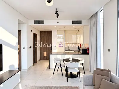 Chic Living | Furnished | Move In Today