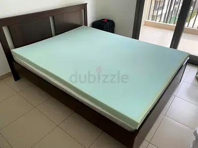 IKEA QUEEN BED COMPLETE SET