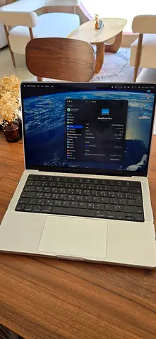 MacBook Pro 14-inch M1 Pro Chip, 16 gb rams, 512 Storage, in Great condition