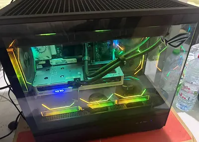 Custom RGB Gaming PC with AIO Liquid Cooling and Dual Fans
