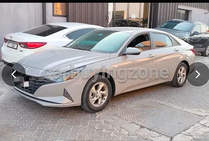 2023 Hyundai Elantra Comfort GCC Specs