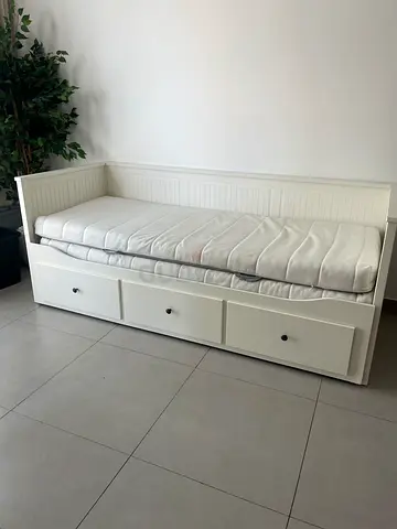 Ikea Hemnes daybed frame with mattresses