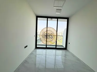 Huge 1- Bedroom Hot Offer < Well maintained Building > With All amenities £ First come First check
