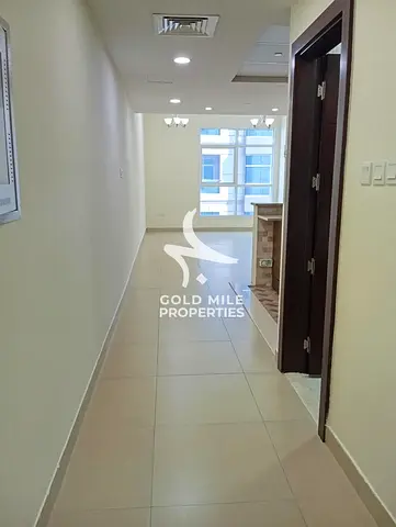 Spacious 1BHK | Ready to move | well maintained close to moe
