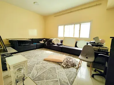 NO CASH DEPOSIT READY TO MOVE W BEDROOM WITH FURNITURE FOR FAMILY CLOSE TO MADINA SHOPPING MALL WALKABLE DISTANCE TO SCHOOL 40K