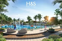 5 BR Townhouse with Water View in Dubai