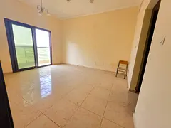 Luxurious 1bhk for family with covered parking close to safri mall
