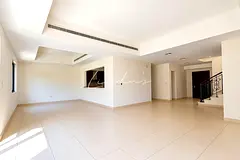 End unit | Spacious layout | Amazing community