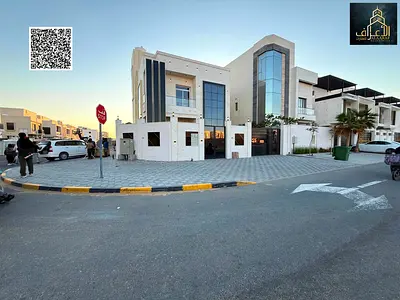 فيلا مودرن كورنر زاويه شارعين شامل توصيل الكهرباء والماء والمكيفات
