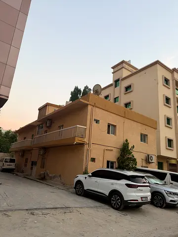For Sale - Building (G+1) - Al Rumaila 2 - Ajman Details: 📍 Location: Al Rumaila 2 - Ajman