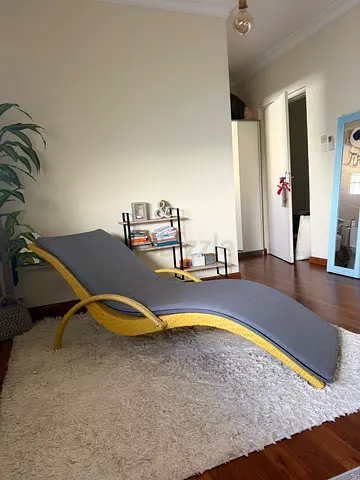 Curved Rattan Lounge Chair / Chaise Long / Sunbed with Grey Cushion