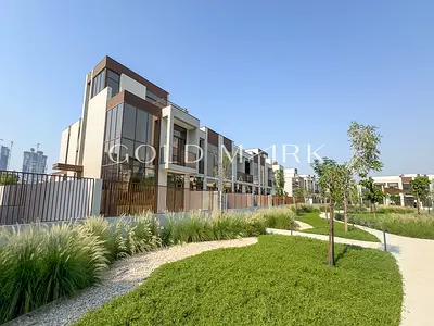 4 BED G+2I On the Park I Best community I Call Now
