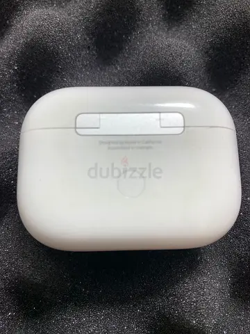 Apple AirPods Pro (pro2 type c ) charging case - used