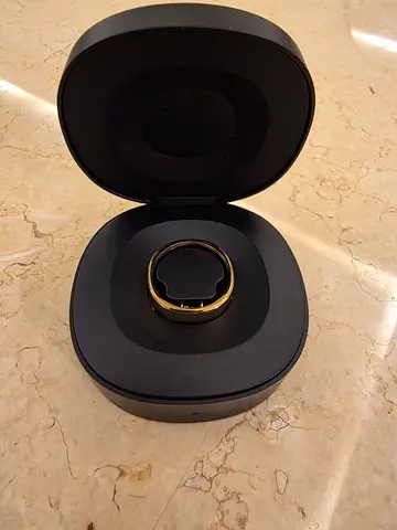 Used Ringconn Gen 2 Ring (Royal Gold) with Charging Case