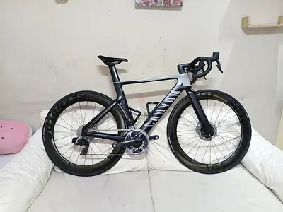 FullCarbon Cayon AeroRoad CF FullAero ElectricShifter SRAM Red Groupset Reynolds CarbonWheelSet Germ