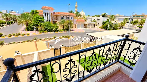 Vacant|Spacious Villa|Elegant Layout|Prime Area