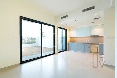 Spacious 3Br + Maids | Near Amenities | Tenanted