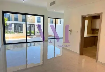 Corner Unit | Luxury Living | Excellent Condition