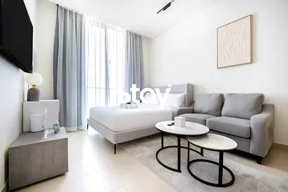 Fully Furnished I High floor I With Balcony