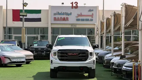 2025 GMC Sierra AT4 - GCC Specs