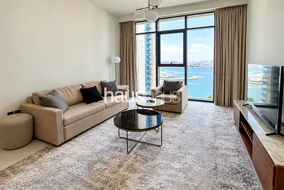 Sea Views | 1 Bed I Fully Furnished