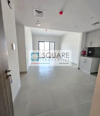 LUXURY 2BHK READ TO MOVE - BRAND NEW - SEA VIEW