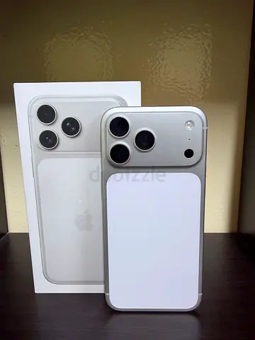 Apple iPhone 17 Pro Max 512GB Silver TDRA, BH100% 77 Times Charged