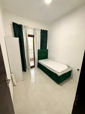 Partion ROOM IN WARSAN 4