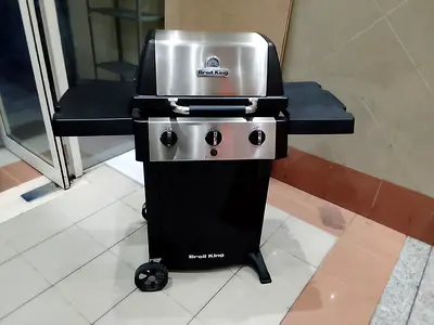 Broil King Gem 310 Propane Grill -BBQGuys