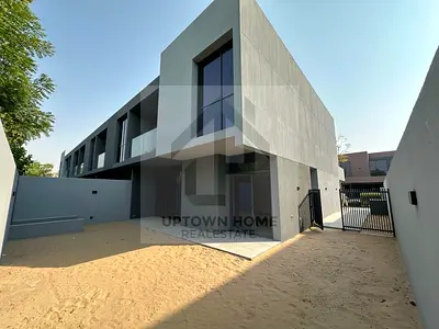 4 bed / ready to move/corner/brand new