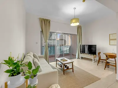 Bright & Spacious 1BR | Ready to Move