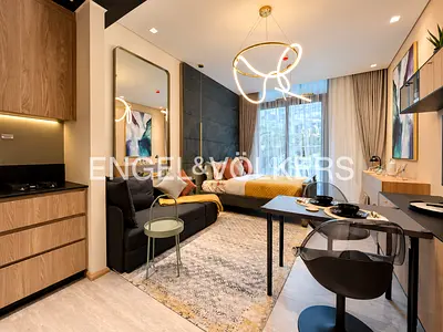 Furnished Studio | Direct Pool Access | VOT