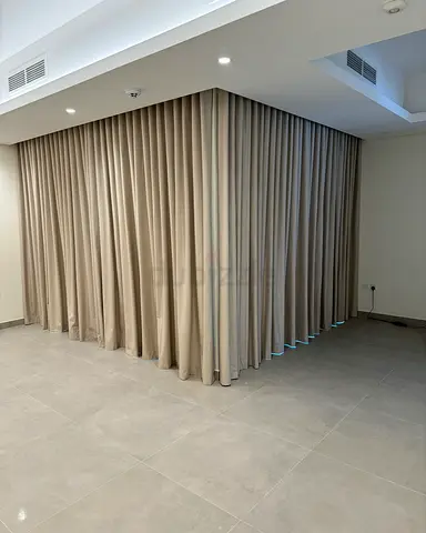 Curtain with INSTALLATION