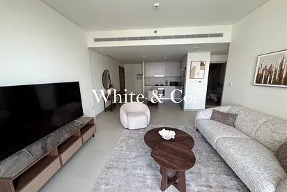Free Two Months | Vacant| EMAAR Beachfront