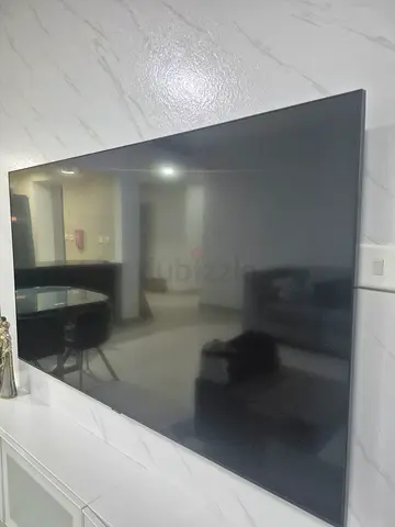 65-inch QLED Smart TV - Good Working Condition