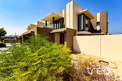 4 Bed Villa | Pool Facing | Large Plot