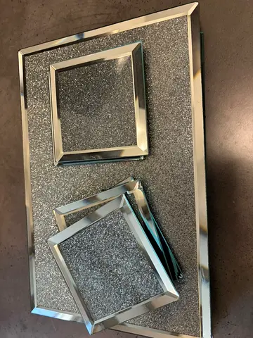 Place mat set
