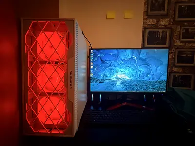 Gaming Desktop PC with White Case and RGB Fans + Monitor (Set)