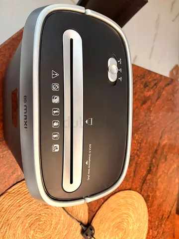 Compact Maxi Paper Shredder - Lightly Used