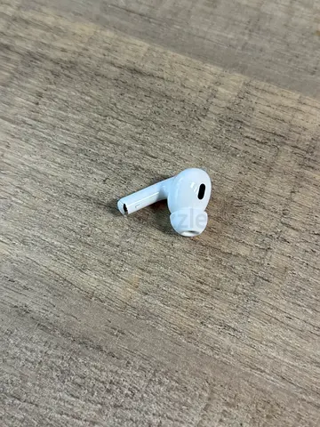 Single Apple AirPods Pro 2 (Left) Lightning Model A2698 - Good Working Condition