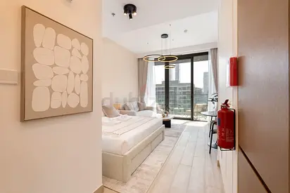 Bright & Cozy Studio | Relaxing Park Views