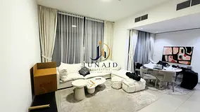 FULLY FURNISHED//-2BHK TOWNHOUSE//-READY TO MOVE//-SPACIOUS AND LUXURY//-