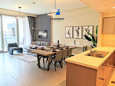 luxurious Fully upgraded with full Downtown Boulevard view