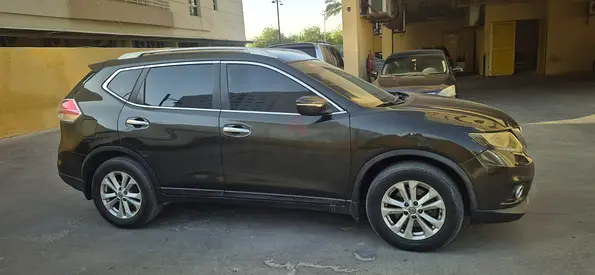 Nissan X-Trail 2015 SL GCC Specs