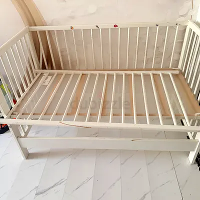 Crib