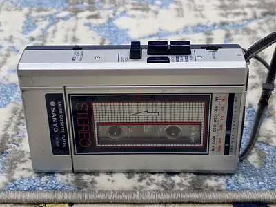 Vintage SANYO M-G31 Stereo Cassette Player