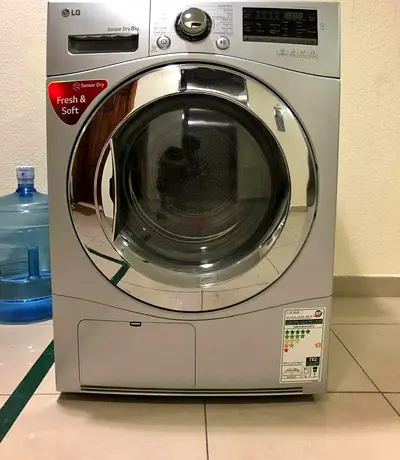 LG 8kg dryer
