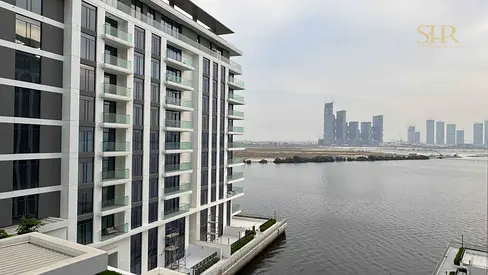 Rare 1 bedroom with Water Views I Ready