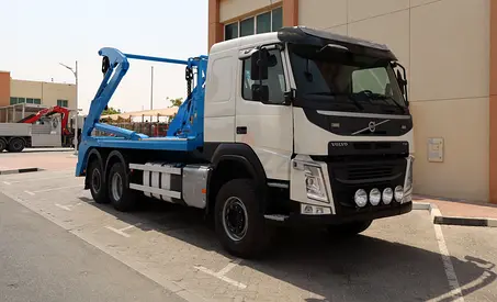 VOLVO FM420 6X2 DOUBLE SKIP TRUCK 2018