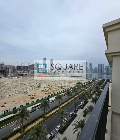 LUXURY 2BHK READ TO MOVE - Unfurnished - Sea View